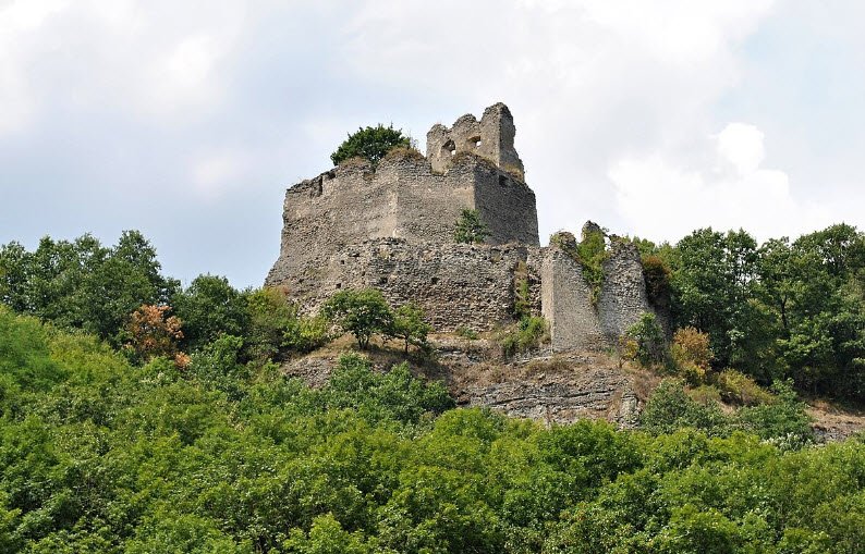 Čabraď Castle, Čabradský Vrbovok, Slovakia, Slovakia